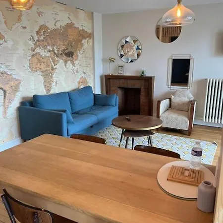 Le Toit Des Voyageurs *